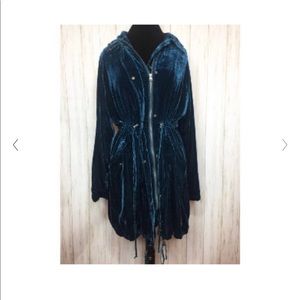 Torrid crushed blue velvet jacket